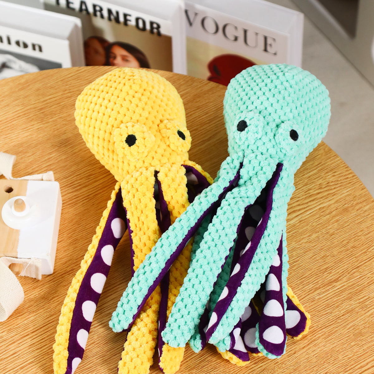 Pet dog bite-resistant teeth-cleaning octopus plush sound toy