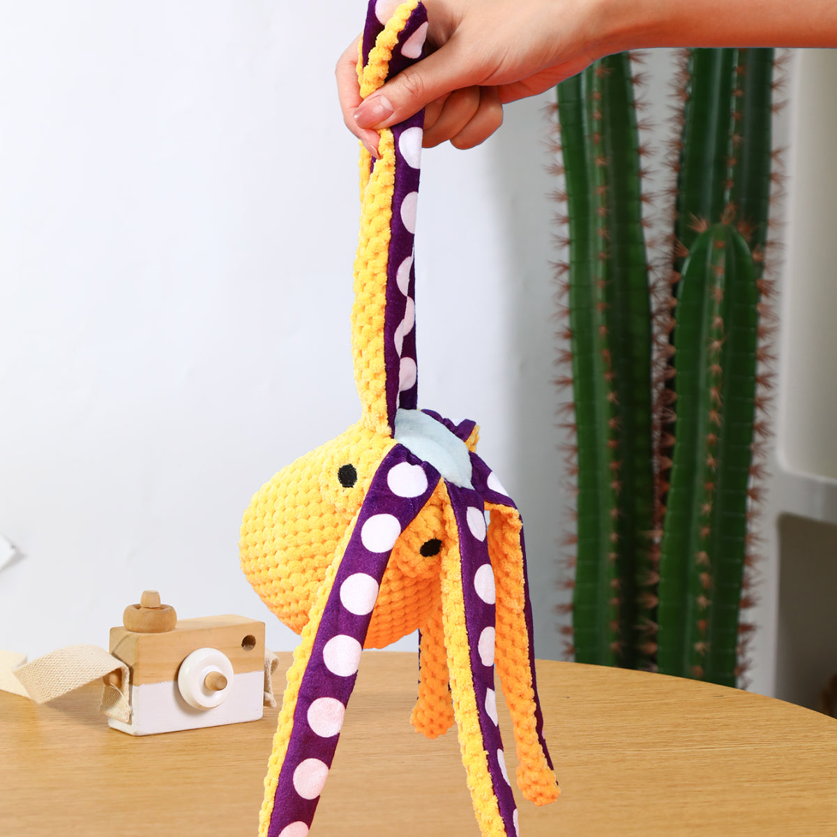 Pet dog bite-resistant teeth-cleaning octopus plush sound toy