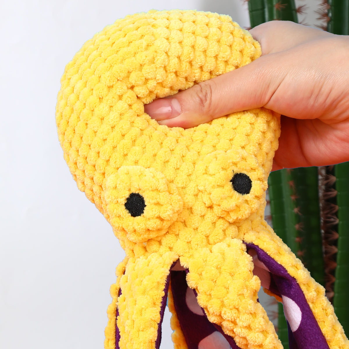 Pet dog bite-resistant teeth-cleaning octopus plush sound toy